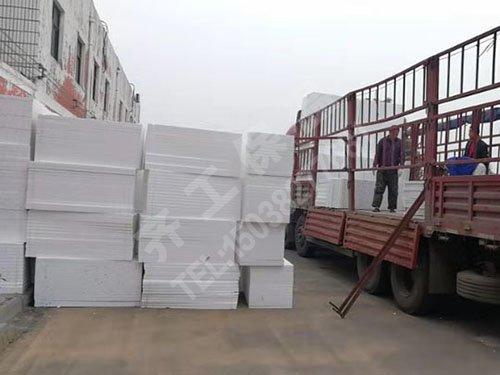 小编带你了解挤塑板的特点 小编带你了解挤塑板的特点